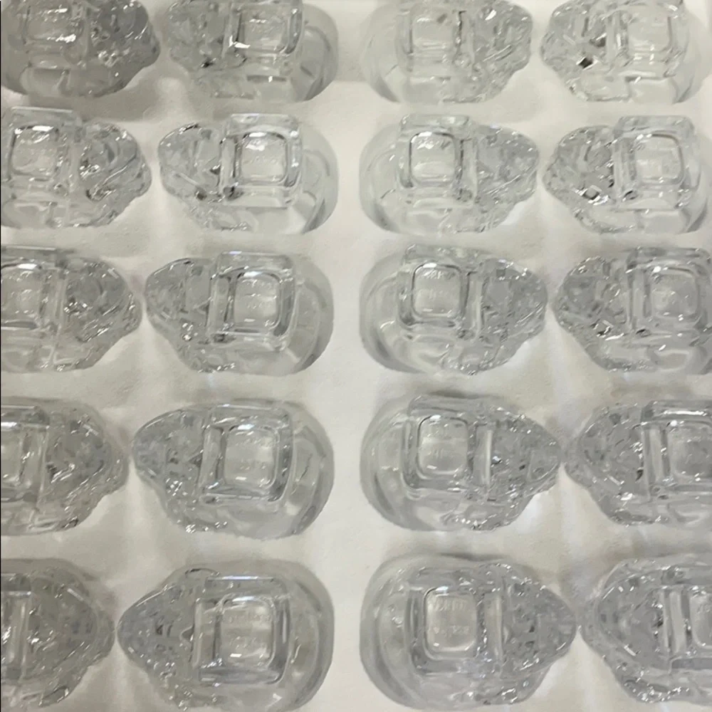 CRYSTAL HEAD vodka shot glasses - Picture 5 of 5